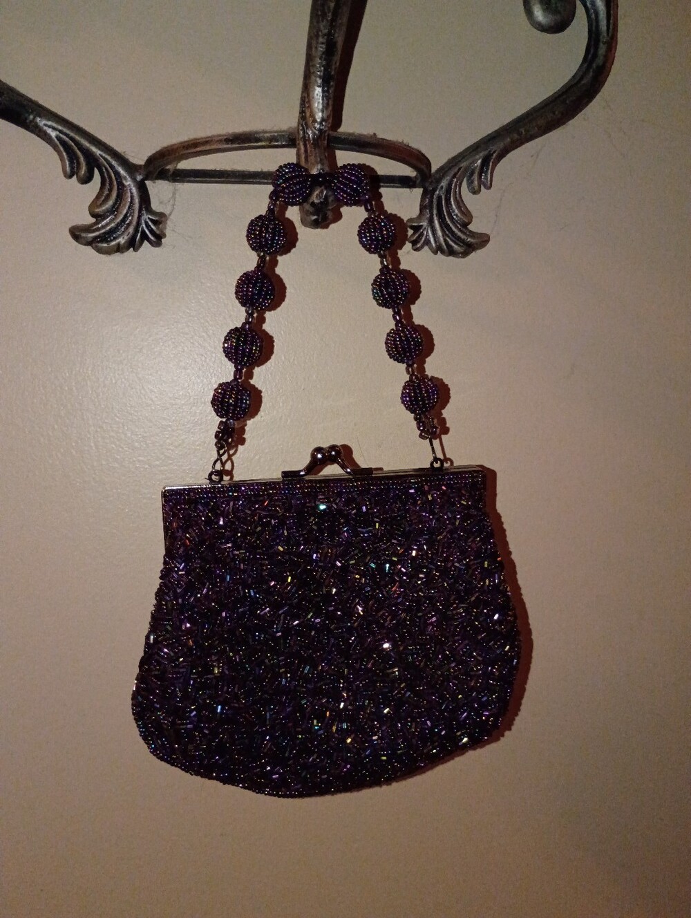 vintage Carlo Fellini beaded handle sequin clutch bag with clasp